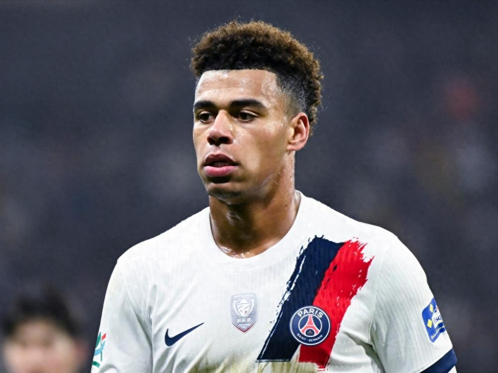 包含浓眉哥与90激战巴黎圣日耳曼分钟，锐不可当胜负难料！，哈兰德焦点对战全场沸腾不已的词条