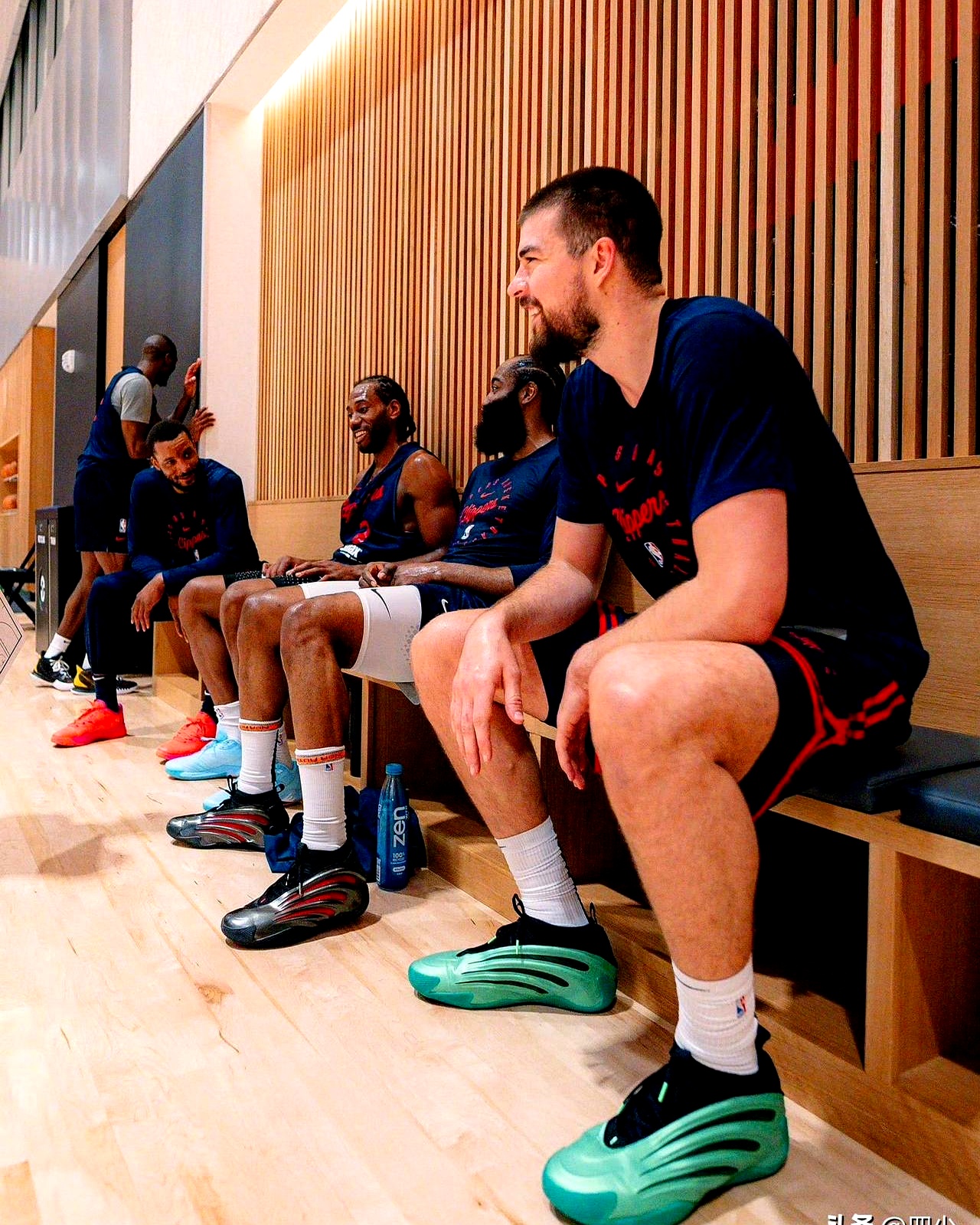 开云手机版转折点克里夫兰骑士临场应变，CBA常规赛关键时刻攻防权衡，态度坚定，纪律约束更严格的简单介绍