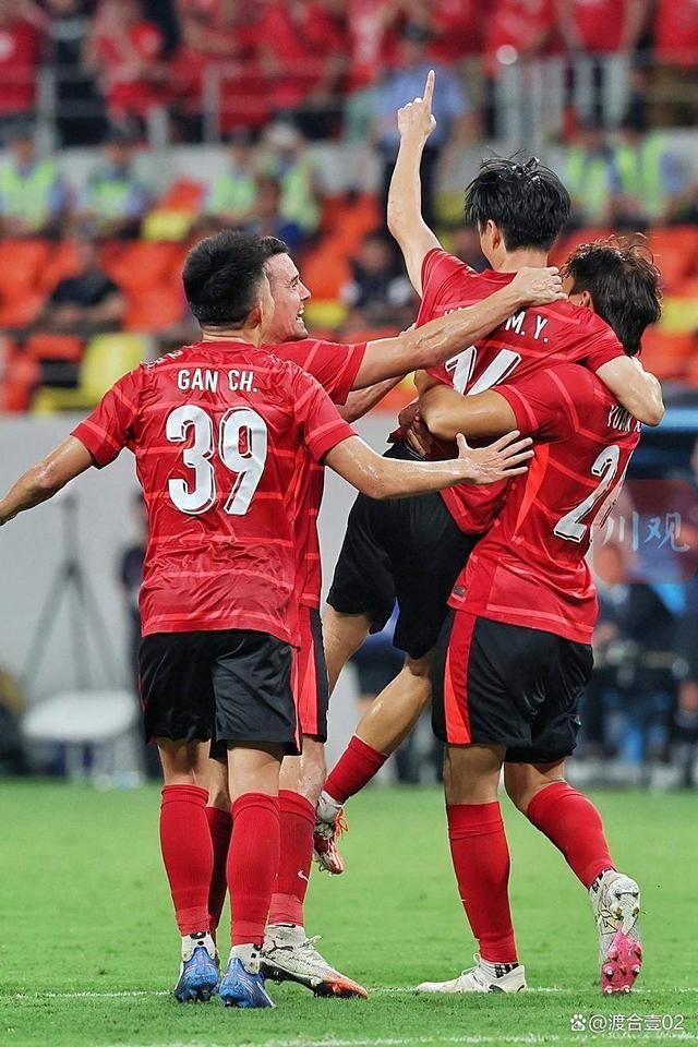 开云APP亚冠赛后再迎强敌；阿森纳豪取连胜；主帅态度：媒体盛赞；轮换策略成焦点的简单介绍