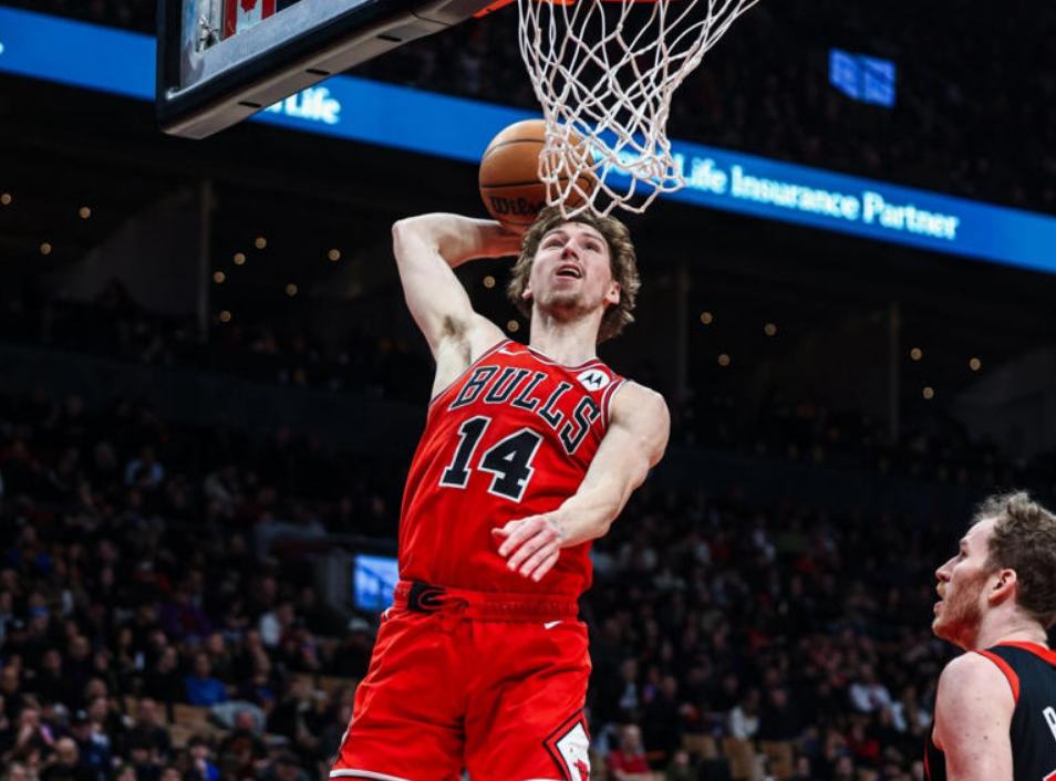 开云应用关键时刻多伦多猛龙调整名单以备NBA季后赛，伤情更新环节打磨，信心回归，控场能力受关注的简单介绍